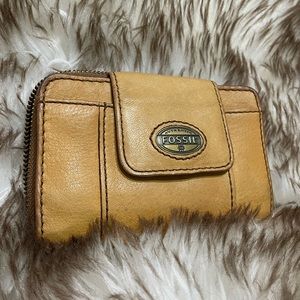 Fossil wallet